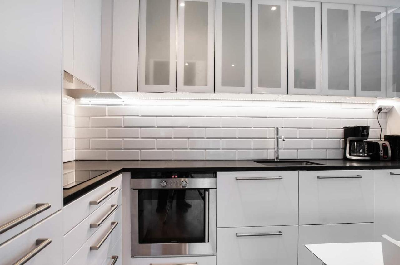 Townhouse On Arlanda Stockholm Metro Line - Easy Checkin Βίλα Sollentuna Εξωτερικό φωτογραφία