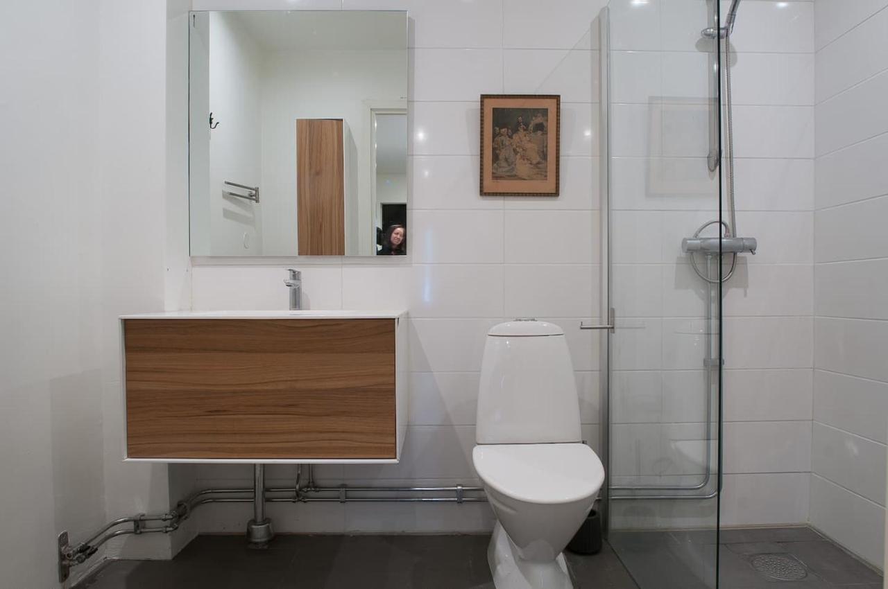 Townhouse On Arlanda Stockholm Metro Line - Easy Checkin Βίλα Sollentuna Εξωτερικό φωτογραφία